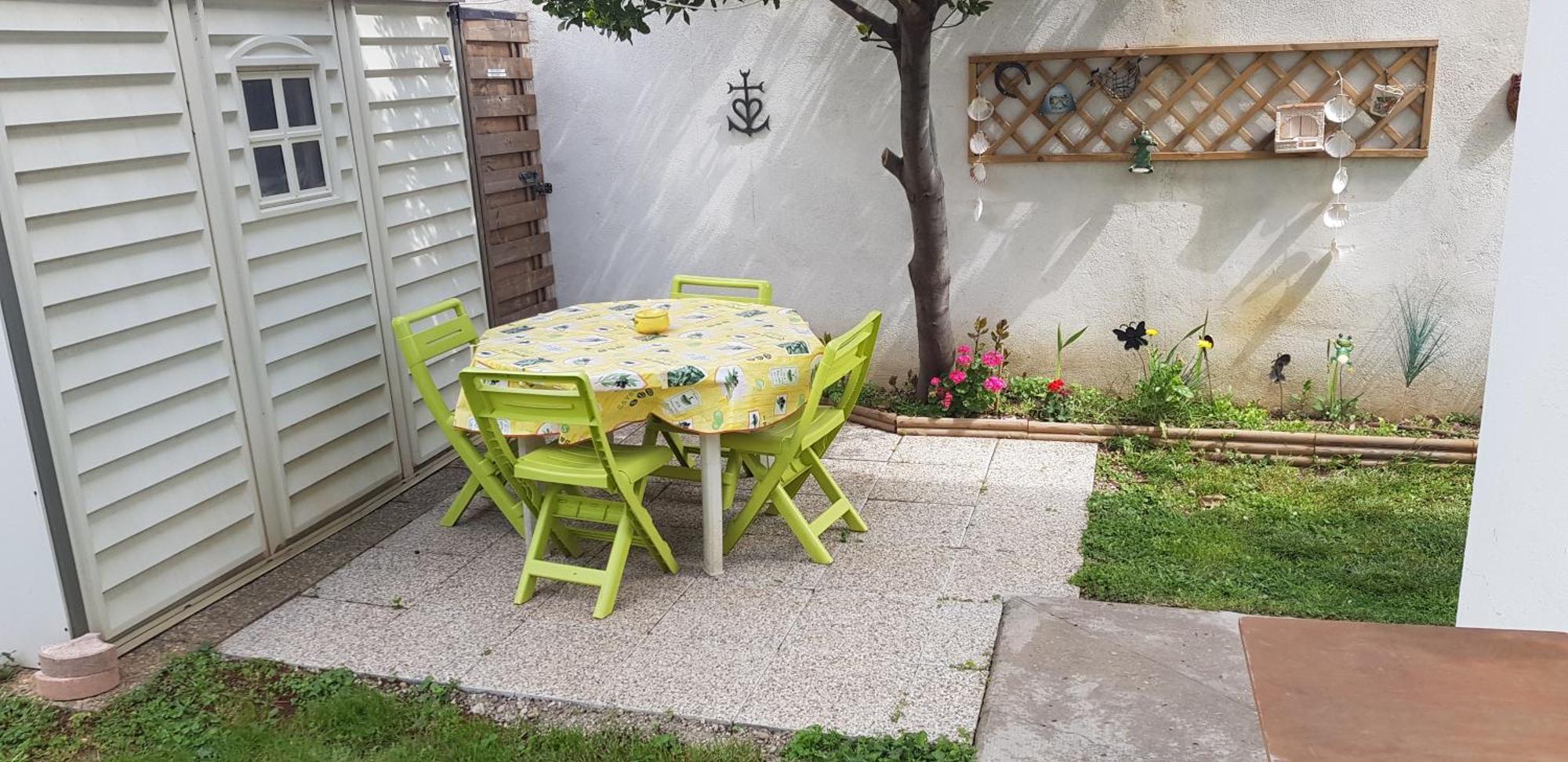 Superbe T2 Avec Jardin, Piscine-Enfant Et Parking Apartment Arles Exterior photo